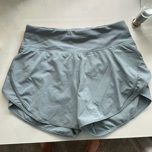 LULULEMON  SHORTS 4